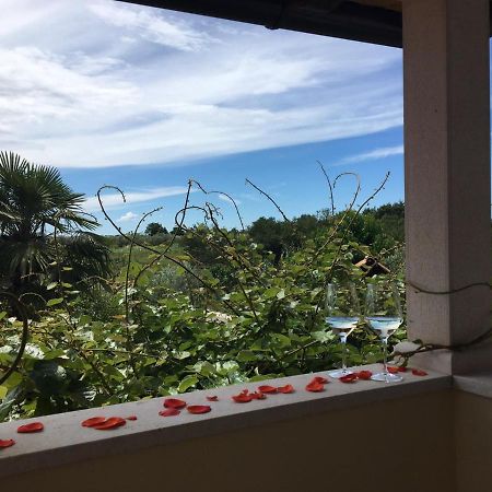 Appartment Hacienda Monica Umag Eksteriør billede